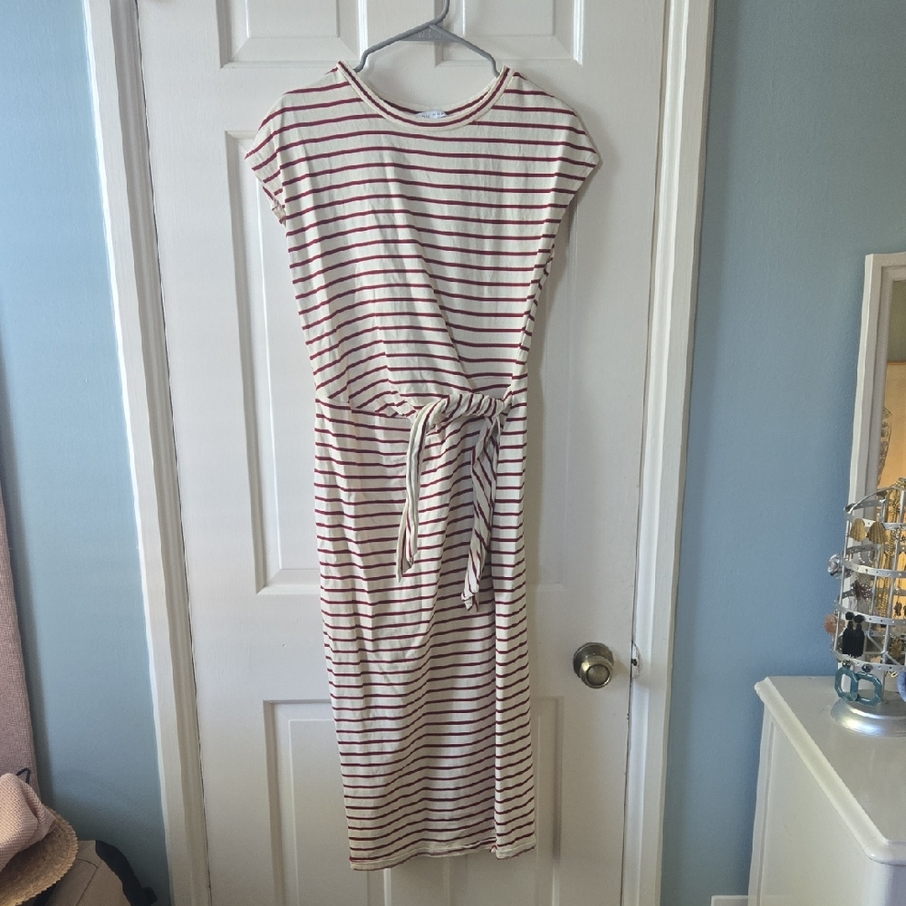 Elegant Striped Midi Dress